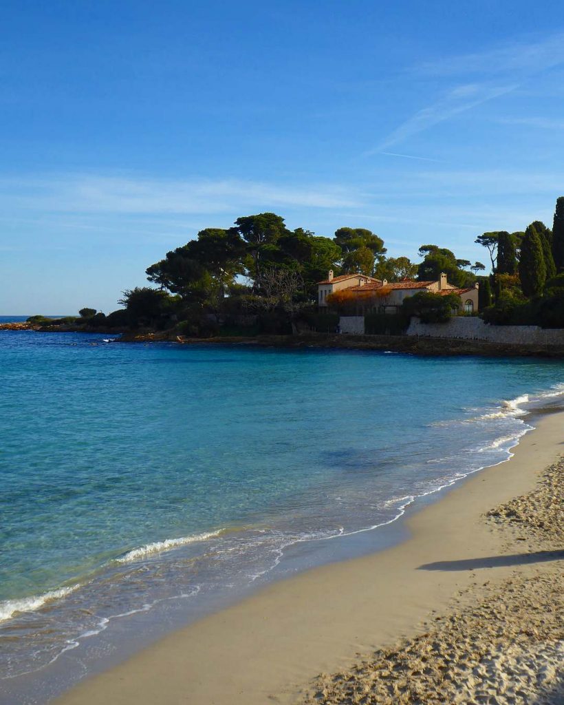 Cap d'Antibes - plage de la Garoupe